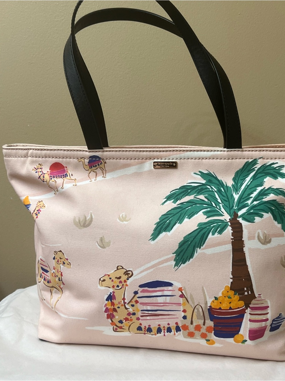 kate spade Collectable L Camel & Palm Print Tote Bag NWOT - Picture 14 of 16